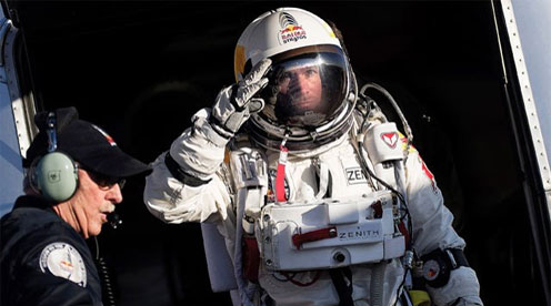 Felix Baumgartner freefall