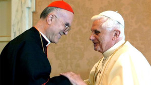 Benedict XVI Tarcisio Bertone