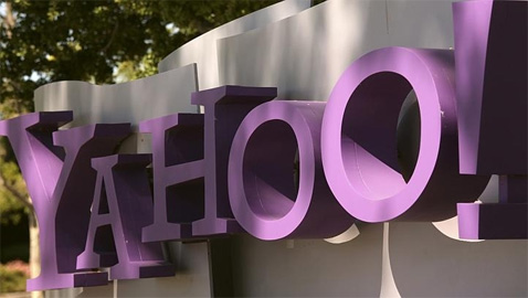 Yahoo email China to close
